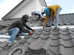 Best 4 Ply Roofing  in Oelwein, IA